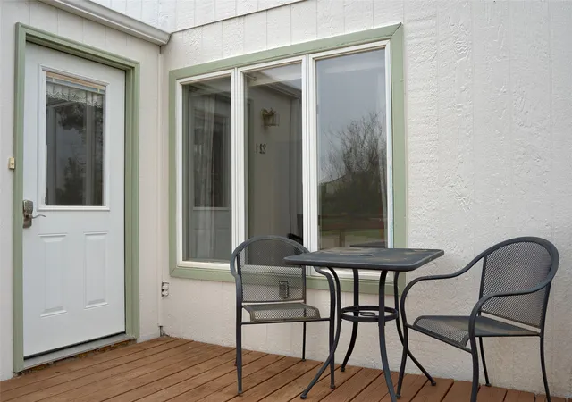 Photo 1 of Single family home for sale at 21 2nd Street S, Sunburst, MT 59482 | MLS# 30074177 | Listing updated on 2026-09-14