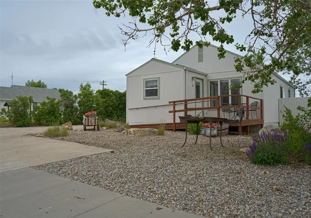 Photo 2 of Single family home for sale at 21 2nd Street S, Sunburst, MT 59482 | MLS# 30074177 | Listing updated on 2026-09-14