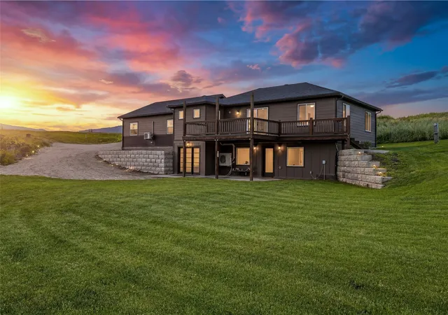 Photo 1 of Single family home for sale at 8915 Western Farms Rd, Missoula, MT 59808 | MLS# 30074207 | Listing updated on 2026-10-20