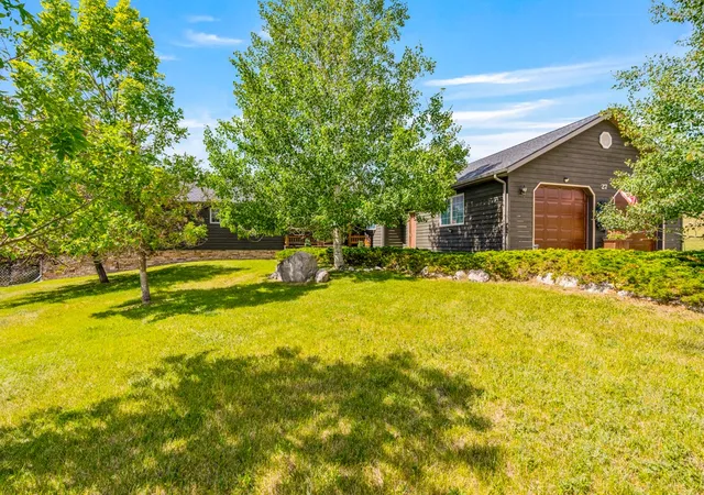 Photo 4 of Single family home for sale at 27 Beavertail Rd, Red Lodge, MT 59068 | MLS# 30074288 | Listing updated on 2026-09-14