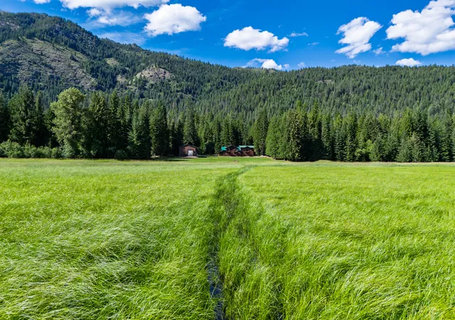 Photo 4 of Single family home for sale at 96 E Frk Bull River Rd, Noxon, MT 59853 | MLS# 30074091 | Listing updated on 2026-09-22