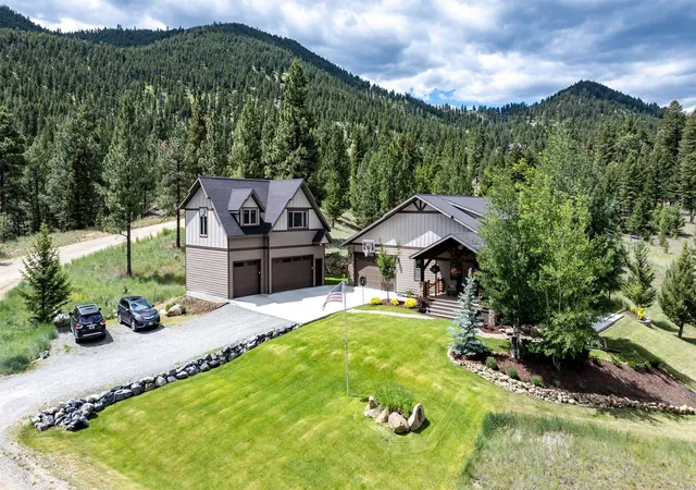 Photo 1 of Mansion for sale at 8 High View Rd, Clancy, MT 59634 | MLS# 30074358 | Listing updated on 2026-08-30