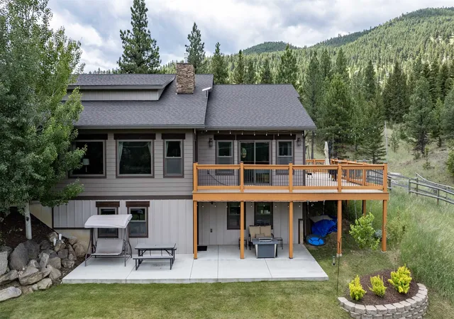 Photo 3 of Single family home for sale at 8 High View Rd, Clancy, MT 59634 | MLS# 30074358 | Listing updated on 2026-08-30