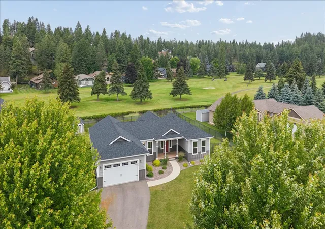 Photo 3 of Single family home for sale at 615 Ml Pond Pl, Bigfork, MT 59911 | MLS# 30074000 | Listing updated on 2026-09-08
