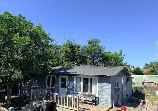 Photo 2 of Single family home for sale at 138 Hilger St, Geraldine, MT 59446 | MLS# 30074555 | Listing updated on 2026-09-12