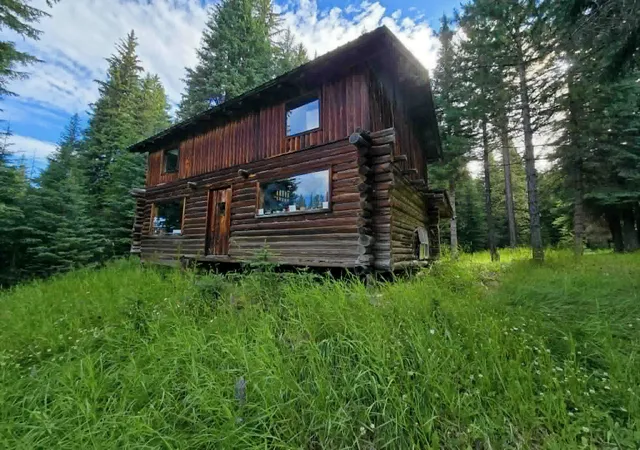 Photo 3 of Single family home for sale at 31975 S Frk Yaak River Rd, Troy, MT 59935 | MLS# 30074627 | Listing updated on 2026-09-08