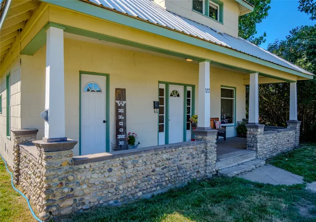Photo 3 of Single family home for sale at 322 Nevada Ave, Libby, MT 59923 | MLS# 30074747 | Listing updated on 2026-09-22