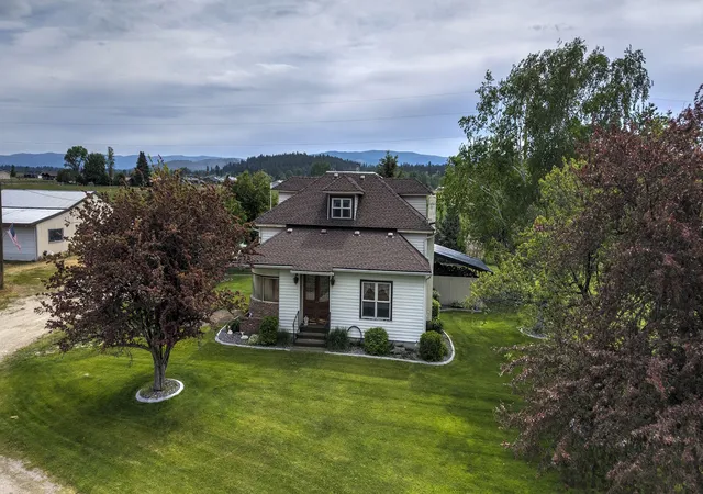 Photo 3 of Single family home for sale at 3552 Eastside Hwy, Stevensville, MT 59870 | MLS# 30074753 | Listing updated on 2026-09-11