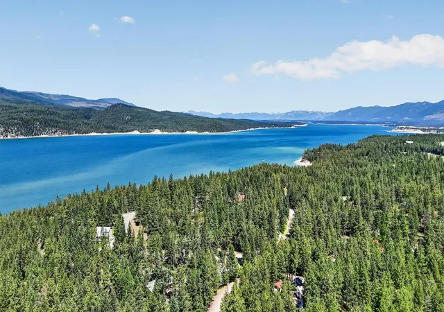 Photo 3 of Single family home for sale at 100 Pine Bay Dr, Rexford, MT 59930 | MLS# 30074702 | Listing updated on 2026-09-14