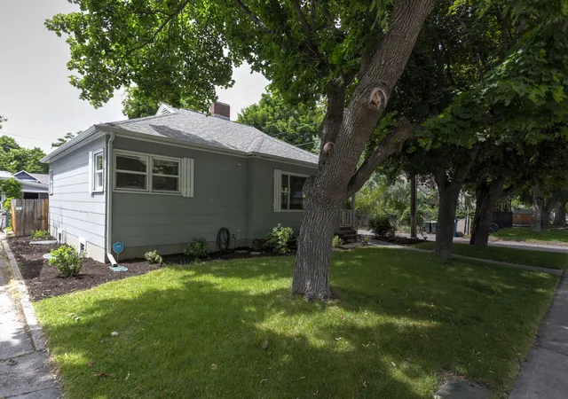 Photo 4 of Single family home for sale at 1721 Helen Ave, Missoula, MT 59801 | MLS# 30073911 | Listing updated on 2026-09-07