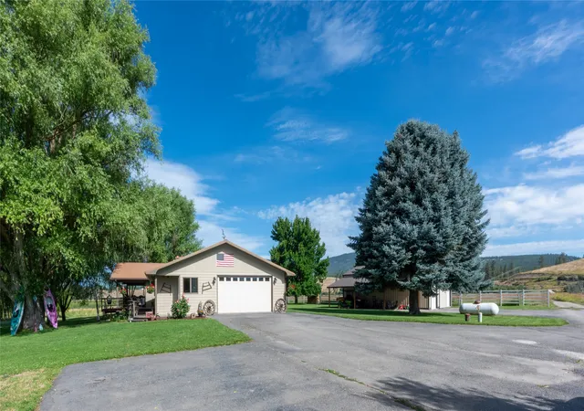 Single family home for sale at 175 Lower Lynch Crk Rd, Plains, MT 59859 | MLS# 30074812