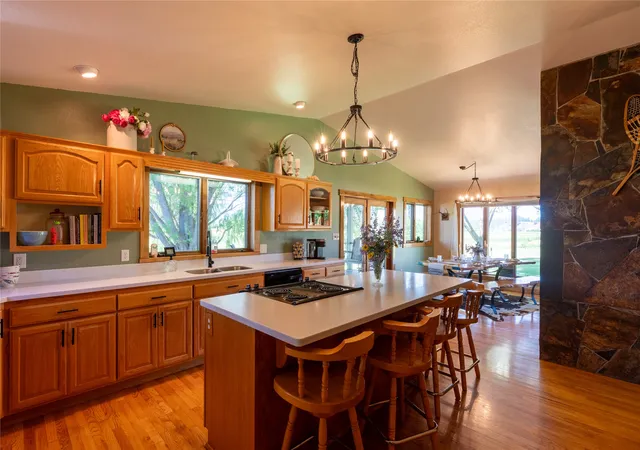 Photo 2 of Single family home for sale at 175 Lower Lynch Crk Rd, Plains, MT 59859 | MLS# 30074812 | Listing updated on 2026-09-18