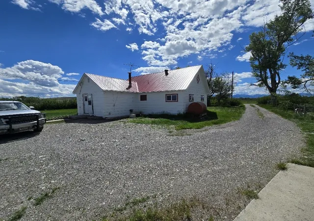 Photo 2 of Single family home for sale at 1531 Nw 26th Road, Bynum, MT 59419 | MLS# 30073837 | Listing updated on 2026-09-08