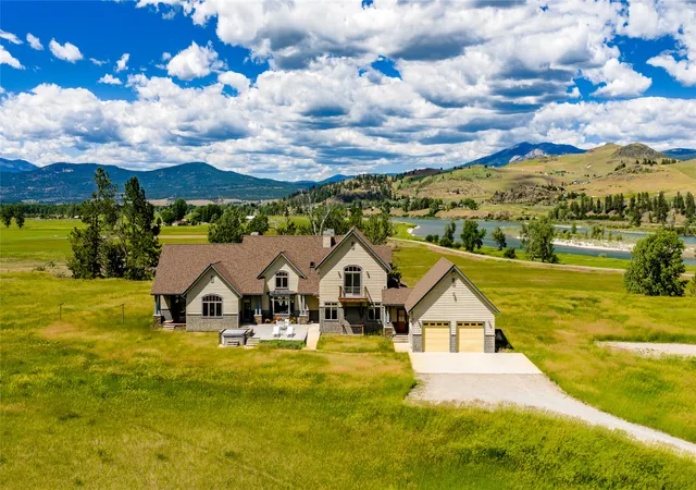 Photo 3 of Mansion for sale at 22 Woods Rose Ln, Plains, MT 59859 | MLS# 30074733 | Listing updated on 2026-09-04