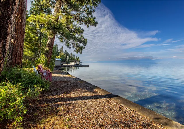 Photo 2 of Single family home for sale at 338 Flathead Lodge Rd, Bigfork, MT 59911 | MLS# 30074573 | Listing updated on 2026-09-09