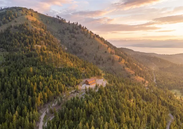 Photo 1 of Mansion for sale at 1549 Blacktail Rd, Lakeside, MT 59922 | MLS# 30075038 | Listing updated on 2026-09-04