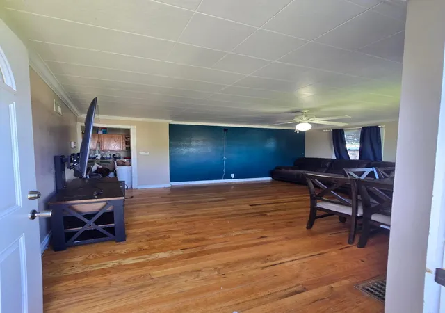 Photo 5 of Single family home for sale at 1304 7th Avenue S, Great Falls, MT 59405 | MLS# 30074906 | Listing updated on 2026-08-30