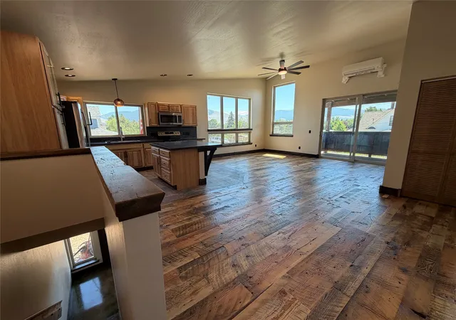 Photo 2 of Condo for sale at 235 Grant St #D, Missoula, MT 59801 | MLS# 30074609 | Listing updated on 2026-09-21