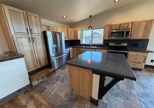 Photo 3 of Condo for sale at 235 Grant St #D, Missoula, MT 59801 | MLS# 30074609 | Listing updated on 2026-09-21