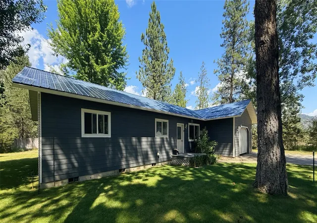 Photo 2 of Single family home for sale at 12 Panorama Ln, Plains, MT 59859 | MLS# 30075236 | Listing updated on 2026-09-17