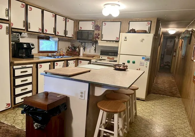 Photo 3 of Manufactured home for sale at 14 S Shore Duck Rd, Babb, MT 59411 | MLS# 30075178 | Listing updated on 2026-09-21