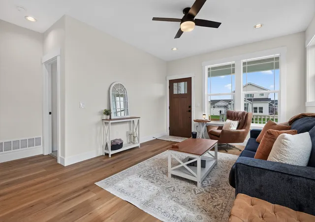 Photo 4 of Single family home for sale at 2925 Travis Ave, Helena, MT 59601 | MLS# 30075110 | Listing updated on 2026-09-21