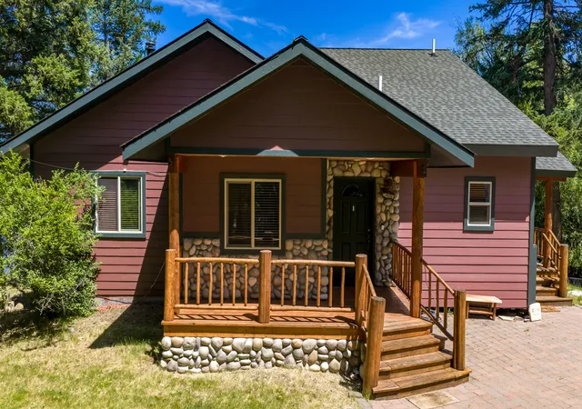 Photo 2 of Single family home for sale at 2229 Glen Lake Rd, Eureka, MT 59917 | MLS# 30074154 | Listing updated on 2026-09-11