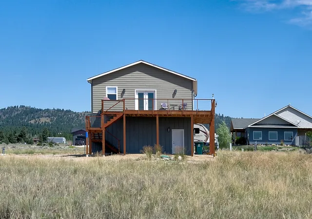 Photo 3 of Single family home for sale at 8455 Oreilly Dr, Helena, MT 59602 | MLS# 30075307 | Listing updated on 2026-09-17