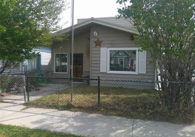 Single family home for sale at 423 Alder St, Anaconda, MT 59711 | MLS# 30075361