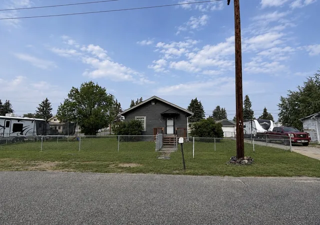 Photo 3 of Single family home for sale at 2665 Placer St, Butte, MT 59701 | MLS# 30075438 | Listing updated on 2026-09-14