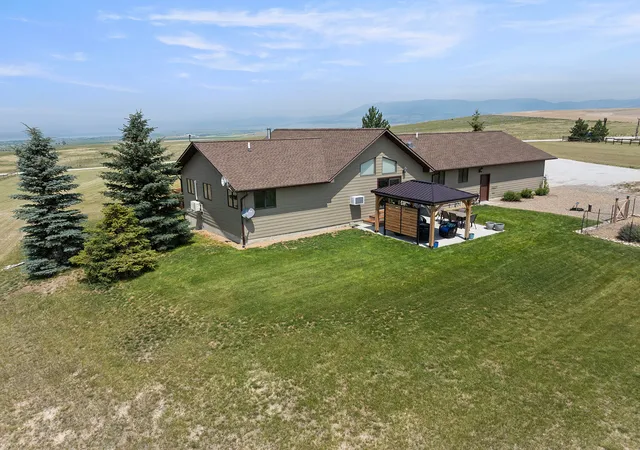 Photo 3 of Single family home for sale at 44 Broadwater Rd, Townsend, MT 59644 | MLS# 30075460 | Listing updated on 2026-09-22