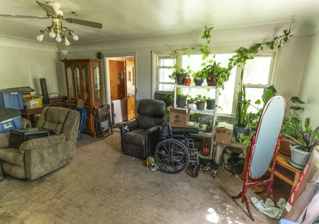 Photo 3 of Single family home for sale at 705 5th Avenue S, Glasgow, MT 59230 | MLS# 30075525 | Listing updated on 2026-09-16