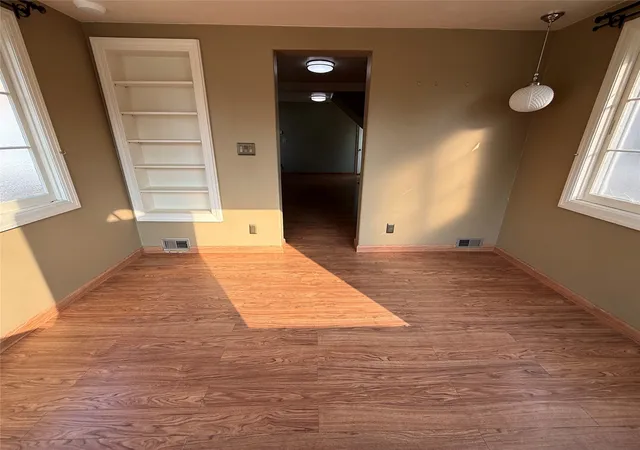 Photo 4 of Single family home for sale at 221 4th Avenue SE, Cut Bank, MT 59427 | MLS# 30075495 | Listing updated on 2026-09-14