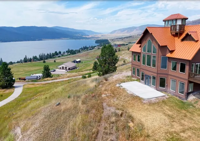 Photo 2 of Mansion for sale at 44142 Buffalo Rd, Dayton, MT 59914 | MLS# 30075497 | Listing updated on 2026-09-10