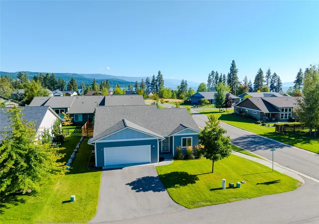 Photo 2 of Single family home for sale at 505 Skid Trl, Bigfork, MT 59911 | MLS# 30074908 | Listing updated on 2026-09-24