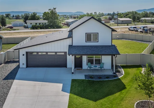 Photo 2 of Single family home for sale at 317 Sutherland Ct, East Helena, MT 59635 | MLS# 30075575 | Listing updated on 2026-08-31