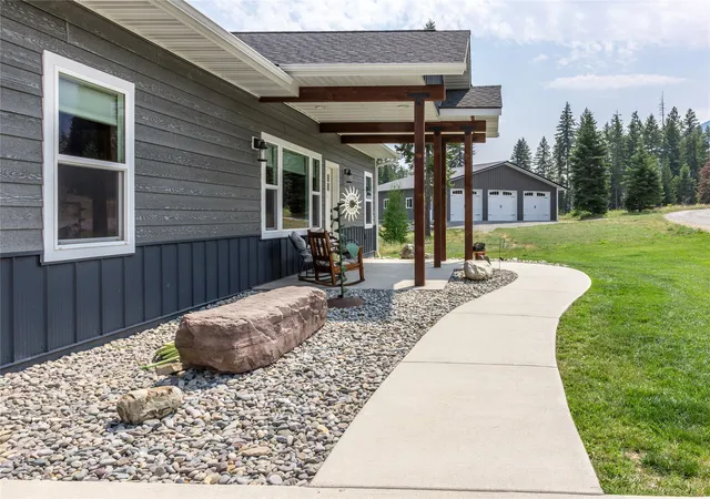 Photo 3 of Single family home for sale at 57 Triple J Loop, Trout Creek, MT 59874 | MLS# 30075695 | Listing updated on 2026-09-14