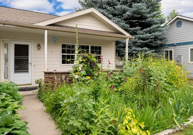 Photo 3 of Single family home for sale at 32 Windward Loop, Kalispell, MT 59901 | MLS# 30074283 | Listing updated on 2026-09-06