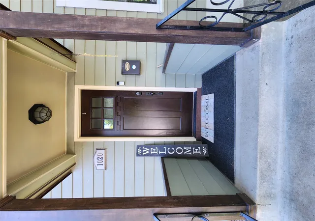 Photo 2 of Single family home for sale at 1020 5th Avenue N, Great Falls, MT 59401 | MLS# 30075750 | Listing updated on 2026-09-04
