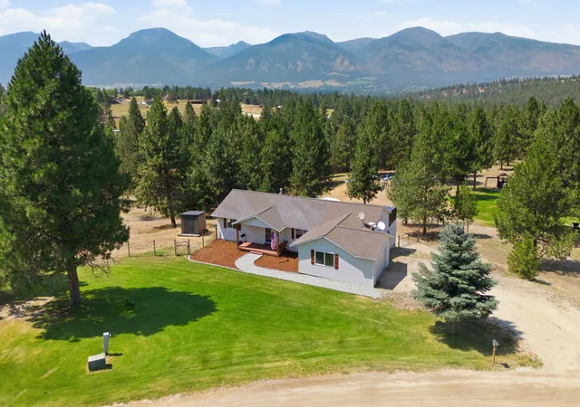 Photo 1 of Single family home for sale at 456 Sapphire Ln, Stevensville, MT 59870 | MLS# 30074038 | Listing updated on 2026-09-18