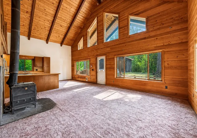 Photo 3 of Single family home for sale at 984 Seville Ln, Coram, MT 59913 | MLS# 30075823 | Listing updated on 2026-09-23