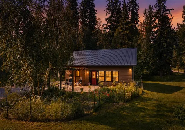 Photo 1 of Single family home for sale at 232 Toftum Ln, Columbia Falls, MT 59912 | MLS# 30075644 | Listing updated on 2026-10-05