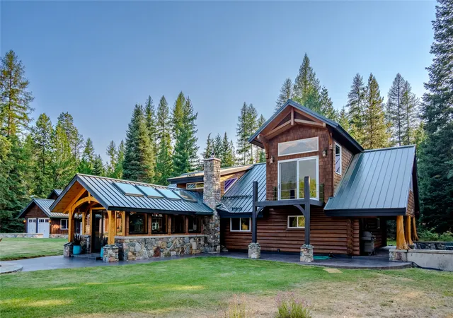 Single family home for sale at 15 Lone Duck Ln, Noxon, MT 59853 | MLS# 30075530