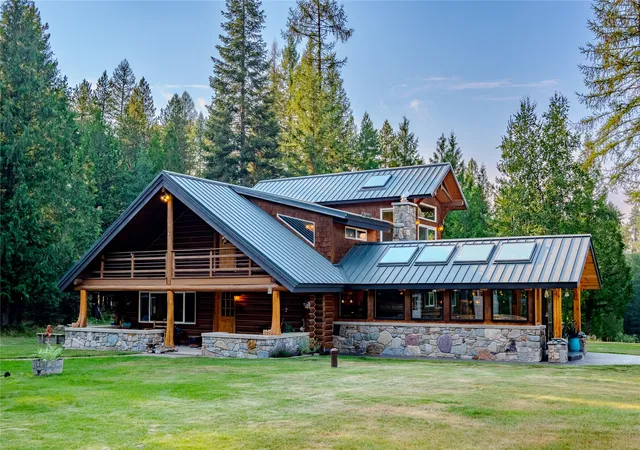 Photo 2 of Single family home for sale at 15 Lone Duck Ln, Noxon, MT 59853 | MLS# 30075530 | Listing updated on 2026-09-04