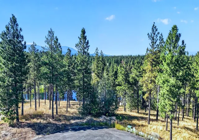 Photo 1 of Land for sale at 215 Sundance Ct, Eureka, MT 59917 | MLS# 30075971 | Listing updated on 2026-09-02