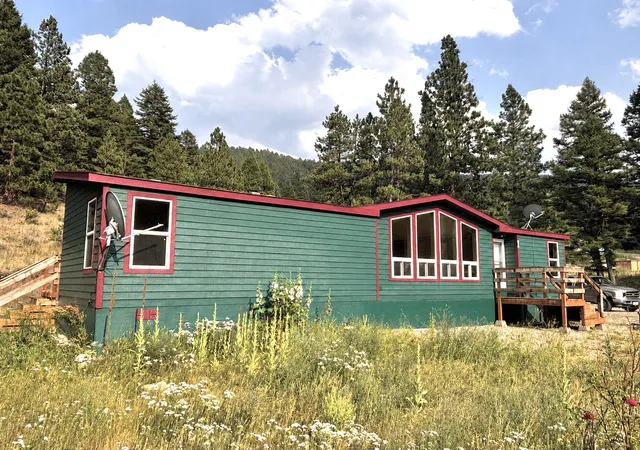 Photo 2 of Manufactured home for sale at 21 Platt Gulch Rd, Jefferson City, MT 59638 | MLS# 30076045 | Listing updated on 2026-09-14