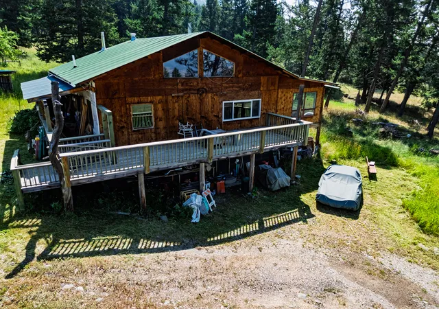 Photo 4 of Single family home for sale at 526 Stoddard Ranch Rd, Eureka, MT 59917 | MLS# 30075369 | Listing updated on 2026-08-31