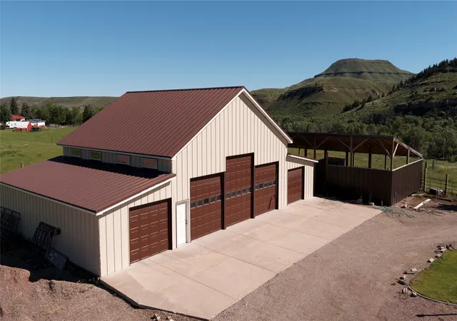 Photo 3 of Single family home for sale at 7167 Us Hwy 89, Belt, MT 59412 | MLS# 30076061 | Listing updated on 2026-09-17