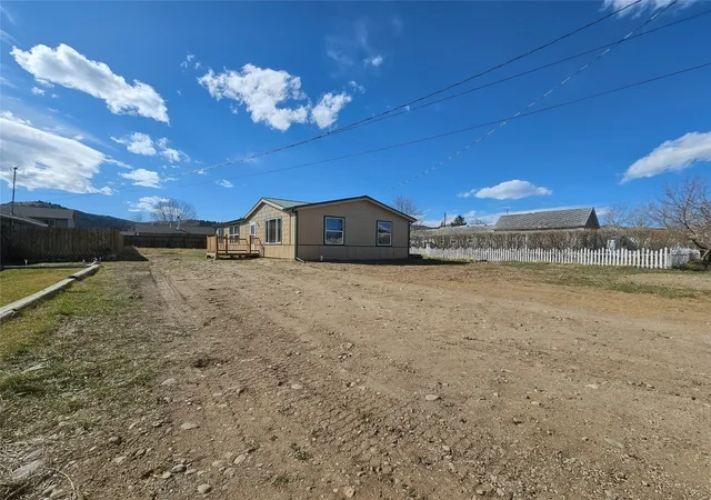 Photo 3 of Manufactured home for sale at 307 S Cleveland St, Boulder, MT 59632 | MLS# 30076213 | Listing updated on 2026-09-23
