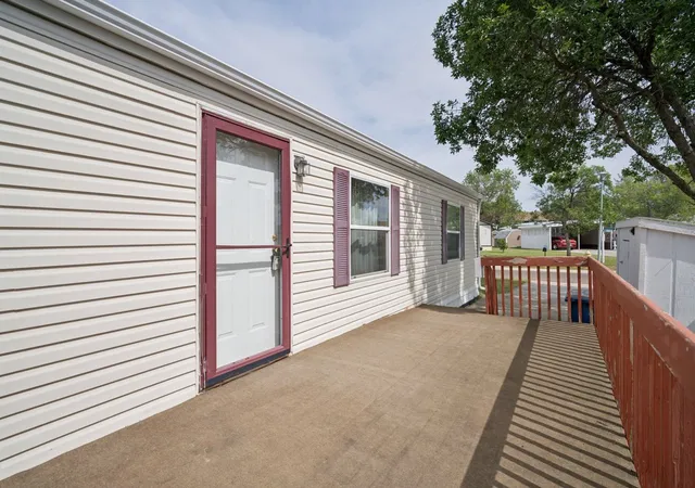 Photo 4 of Manufactured home for sale at 4157 Highwood Dr, Great Falls, MT 59405 | MLS# 30075923 | Listing updated on 2026-09-14
